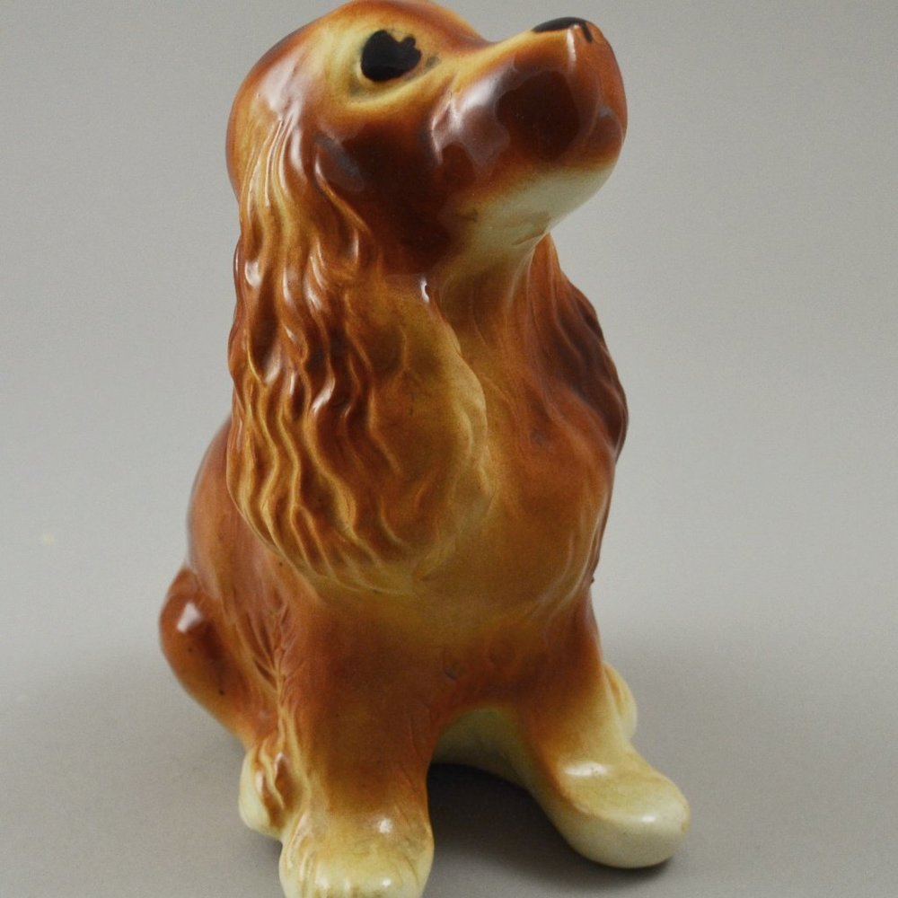 Brown Ceramic Porcelain Cocker Spaniel Sitting Vintage Figurine